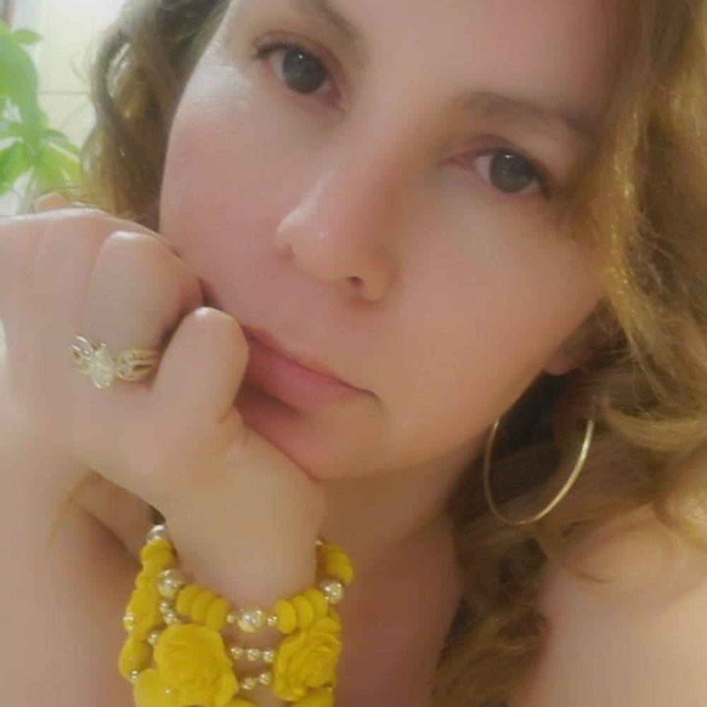 Meet your Posher, Maribel